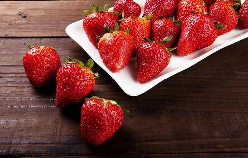 国产肉体草莓视频下载,揭秘国内热门肉体草莓作品