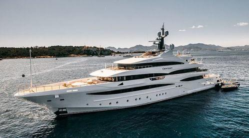 国产8米长游艇视频讲解,尽享水上生活新体验