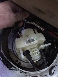 国产野马换汽油泵视频讲解